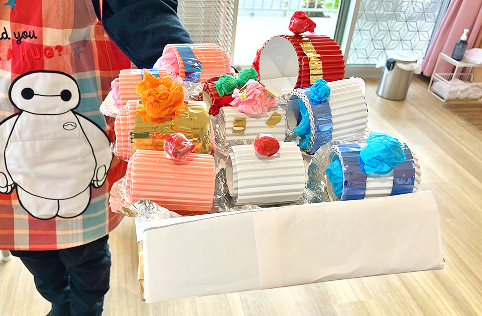 2025年10月 SuruSuスルス上陽こども園 ケーキ屋さんの様子