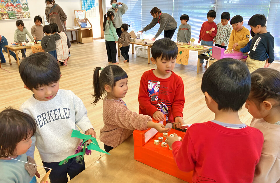 2025年2月 SuruSu祝昌こども園 お買い物ごっこ（全園児）の様子