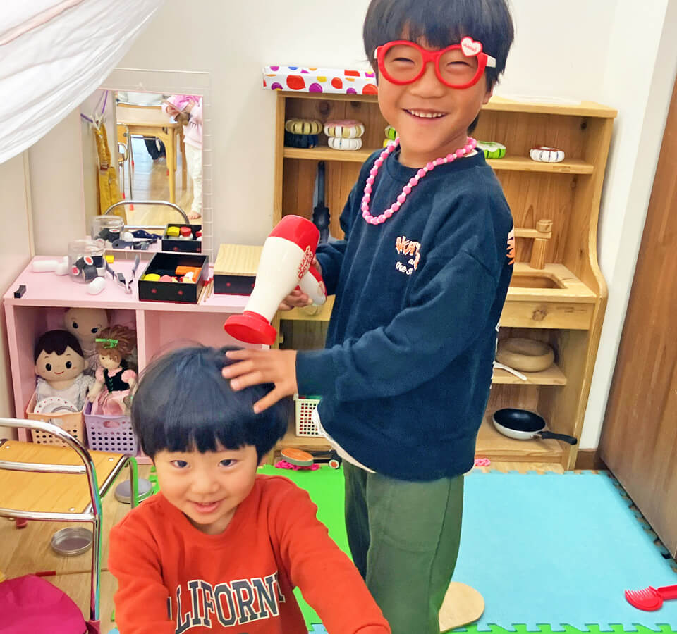 2025年4月 SuruSu祝昌こども園 室内遊びの様子