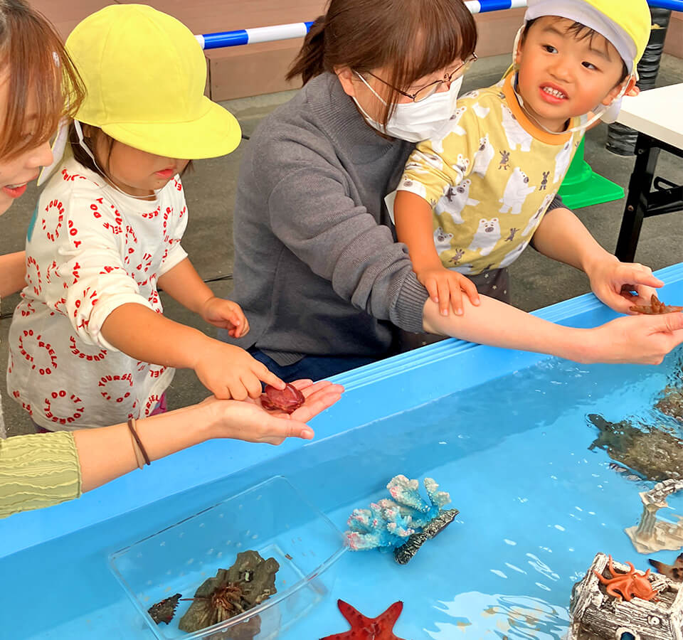 2025年11月 SuruSu祝昌こども園 親子スマイル会の様子