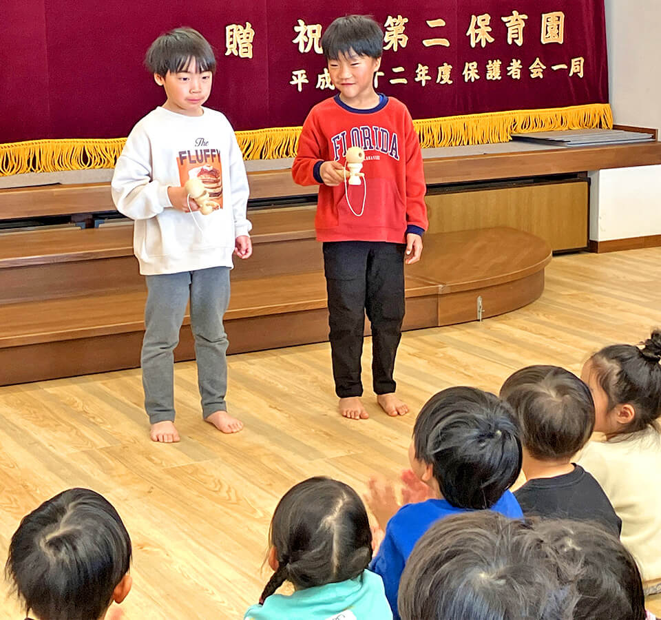 2026年1月 SuruSu祝昌こども園 けん玉の様子