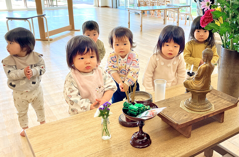 2026年2月 SuruSu祝昌こども園 かるたとりの様子